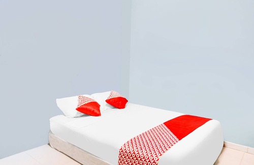 Lubuk Baja Hotel | SPOT ON 92072 Restu Ibu Homestay Syariah