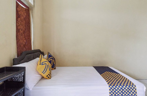 Jatiwangi Hotel | SPOT ON 92832 Al Mahira Syariah