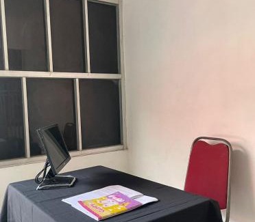Sidoarjo Hotel | SPOT ON 93644 Sederhana Homestay