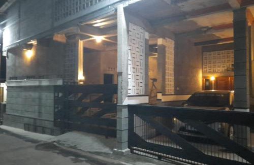 Purwokerto Hotel | SPOT ON 93815 Chimi Rumah Kost