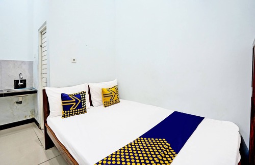 Linggajati Hotel | SPOT ON 94025 Jati Guest House