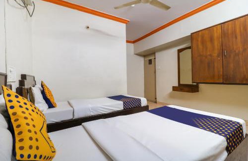 Yeshwanthpur Hotel | SPOT ON Balaji Residency near Yeshwantupur Railway Station
