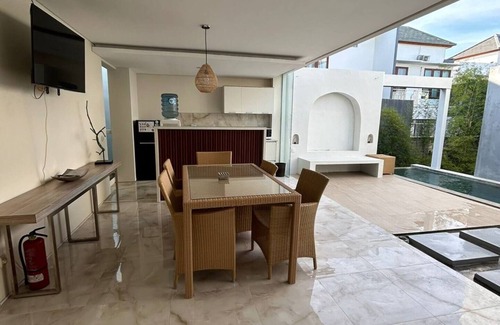 Mumbul Villa | Spring - Abirama Villa 314nn