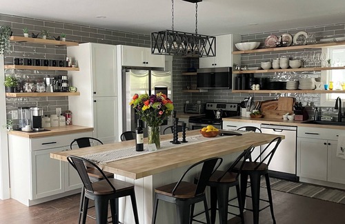 Cairo Other | Spring Creek Farmhouse Luxury Family Retreat on 25 acre with direct river access
