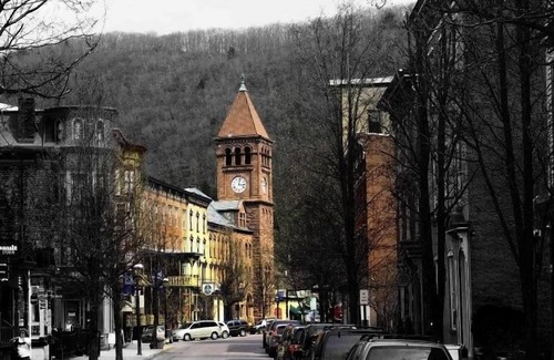 Jim Thorpe House | Spring is Coming! Enjoy Olde Jim Thorpe
