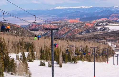 Cedar City House | Spring Time Adventures!