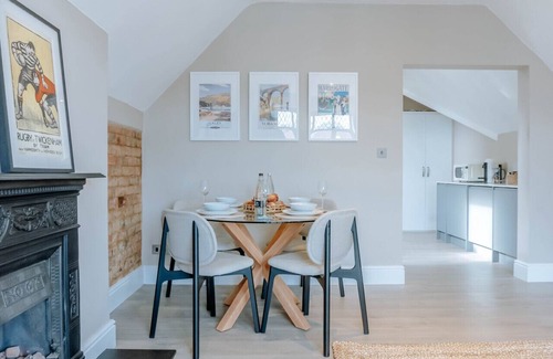 Harrogate Apartment | Springfield Apartment · Luxury Harrogate Apartment with stunning views