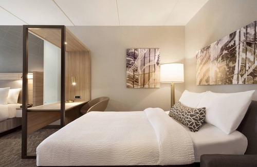 Center Valley Hotel | SpringHill Suites by Marriott Allentown Bethlehem/Center Valley