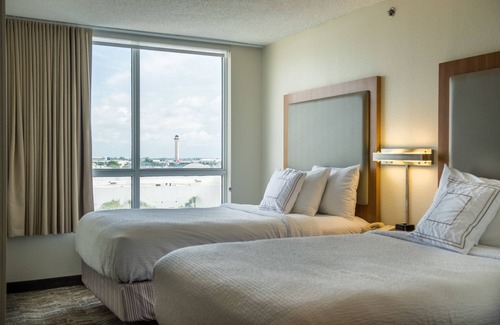 Ludlam Hotel | SpringHill Suites by Marriott Miami Airport South Blue Lagoon Area