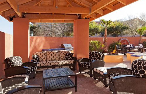 Tempe Hotel | SpringHill Suites Tempe at Arizona Mills Mall