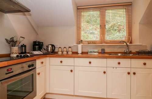 Hele Cottage | Springside