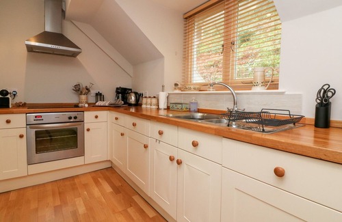 Hele Cottage | SPRINGSIDE, pet friendly, country holiday cottage in Lynton