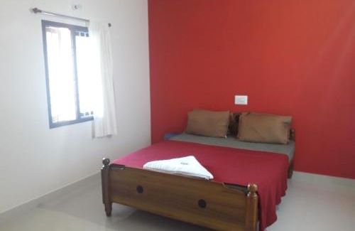 Mahabalipuram Beach House | Squirrel Nest Guest House