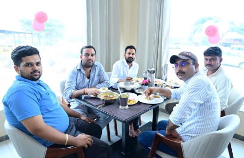 Khichan Bed & Breakfast | SR Hotel Restaurant & Cafe