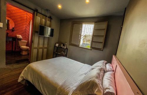 Barrios Unidos Hotel | Sr Luis Hotel Boutique - Zona Héroes - Recepción Digital 24H