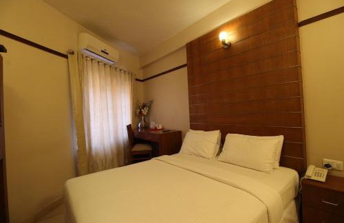 Guruvayur Hotel | Srivar Hotels