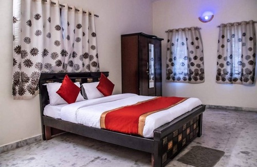 Banjara Hills Villa | SRR HOMES 5 Bed Rooms Luxury Villa