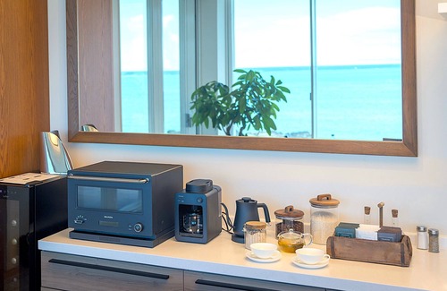 Yoron Villa | St. Maire YORON