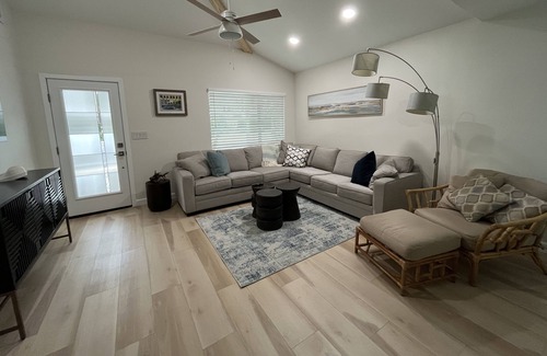 Don Cesar Cottage | St Pete Beach House Rental - Castaway Casita