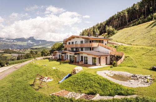 Bressanone Apartment | Stabingerhof Chalets & Apartment