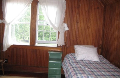 Westport Cottage | Stable Properties - Charming Four Bedroom Cottage With Beautiful Views
