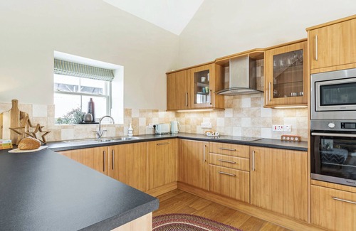Fremington Cottage | STABLES COTTAGE, pet friendly, character holiday cottage in Whorlton