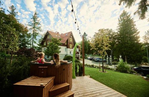 Szklarska Poreba Hotel | Stacja Szklarska Poręba - cisza i komfort