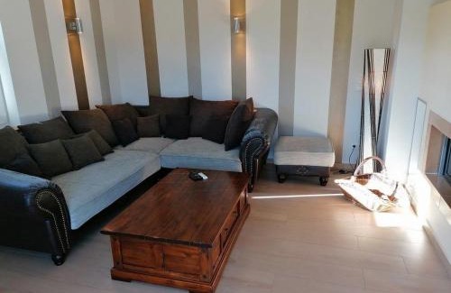 Wismar House | Stadthaus Lübsche Burg - ABC326