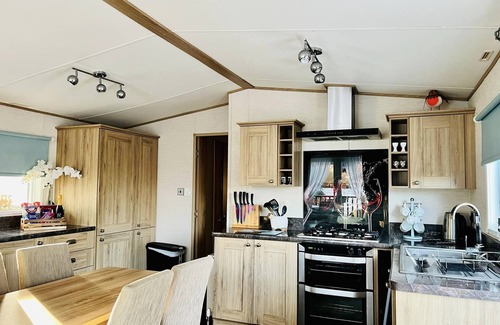 Morpeth Cabin | Stag Lodge, Felmoor Holiday Park (Hot Tub Lodge and Dog Friendly)