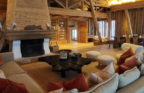 Gsteig Ski Chalet | Standalone Chalet With Breathtaking Sanetsch View