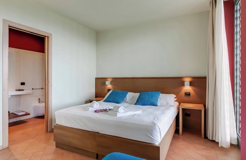 San Benedetto di Lugana Hotel | Standard Double Sautern - Almavite, Desenzano Del Garda, Italy