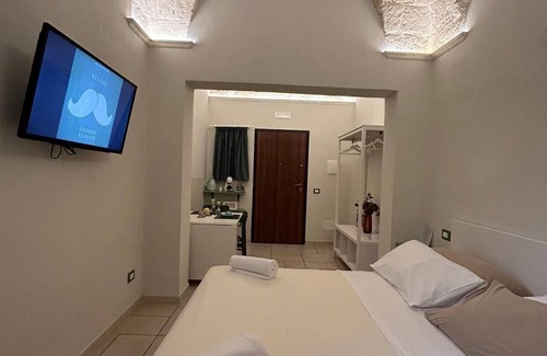 Pulsano Bed & Breakfast | Standard Double Room – Comfort in Pulsano Old Town