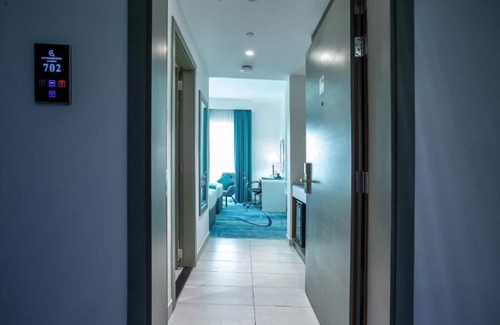 Al Muraqqabat House | Standard Room Near Union Metro Deira Ab