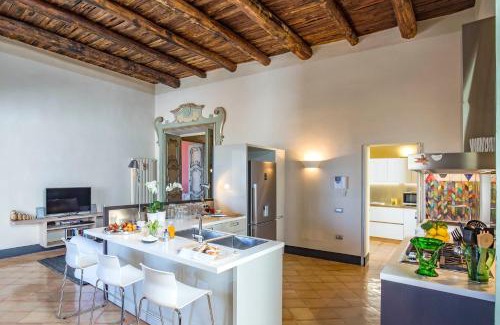 Historical Downtown Salerno Apartment | Starhost - DIMORA COPETA stunning seaview