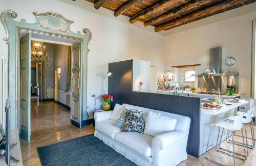 Historical Downtown Salerno Apartment | Starhost - DIMORA COPETA stunning seaview