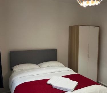 St. Dunstan's House | Starlet Stepney