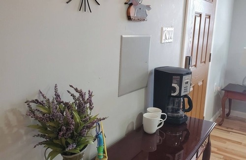Atlantic City Apartment | Starlite Studio- Quaint Space, Easy Walk to Trop!