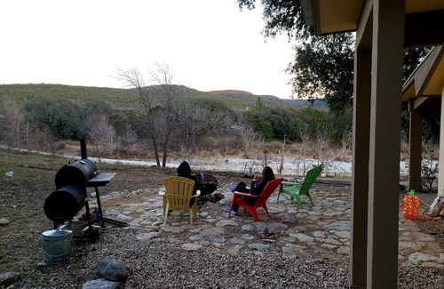 Leakey House | Starry Starry Night Cottage