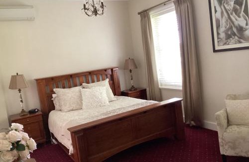 South Dudley Bed & Breakfast | State Mines Hotel