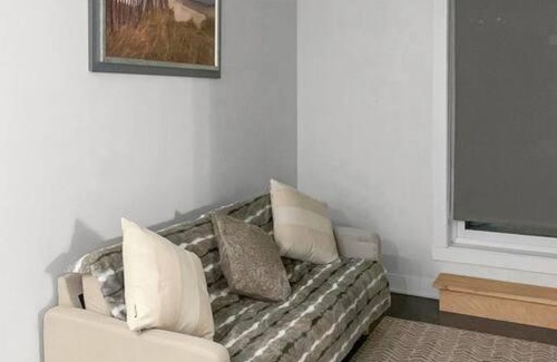 Downtown Montreal Apartment | State-of-the-art 1-bedroom apartment open patio!