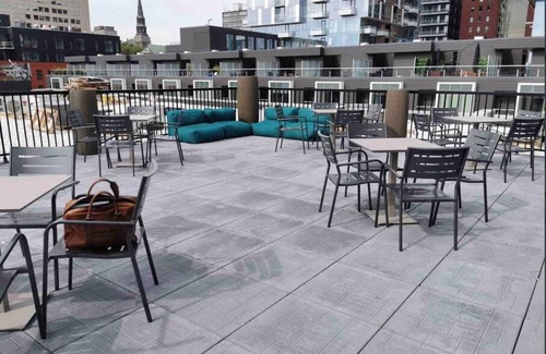 Downtown Montreal Apartment | State-of-the-art 1-bedroom apartment open patio!
