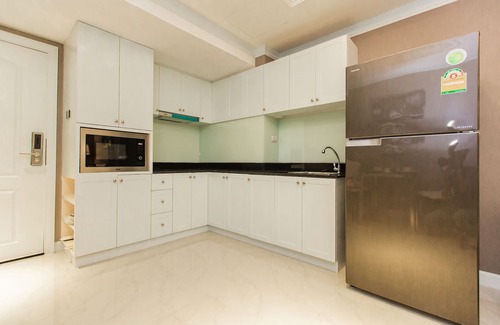 Bang Rak Condo | STATE TOWER SILOM BY HALOTH