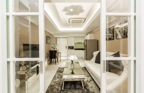 Bang Rak Condo | STATE TOWER SILOM BY HALOTH
