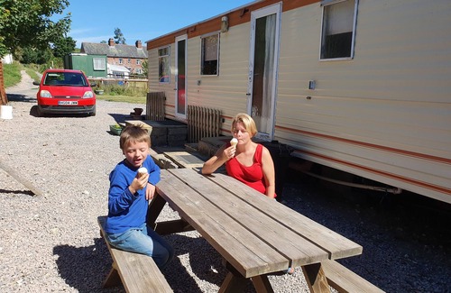 Winterborne Whitechurch House | STATIC CARAVAN