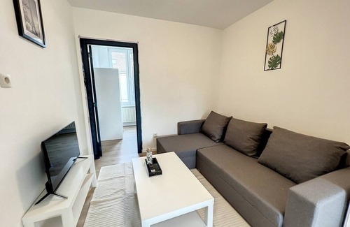 Ransart Apartment | Station 173 C Bruxelles-charleroi-airport