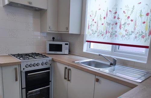 Neyland House | Station Cottage - Gorgeous property with breathtaking views of Neyland Waterway