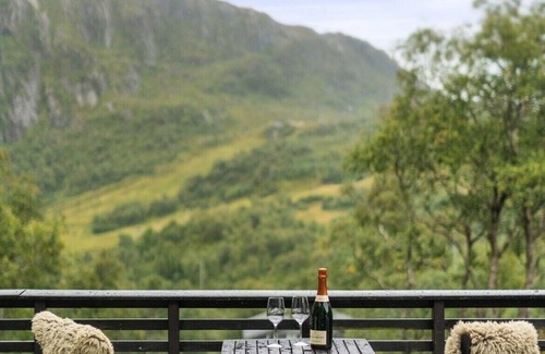 Bjerkreim Cabin | Stavtjørn Apline Lake Haven
