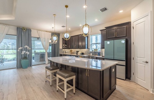 Naples House | Stay a stylish 3BR retreat in Naples—perfect for families or groups