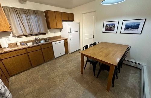 Downtown Anchorage Apartment | Stay Anchorage! Fully Furnished Apartments with GCI RED 2 GIG Internet