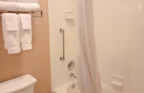 Uptown House | Stay at One of the Best Downtown Portland!